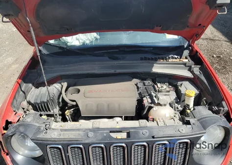 2015 Jeep Renegade Latitude z USA, uszkodzony, nr VIN ZACCJBBT3FPC28672